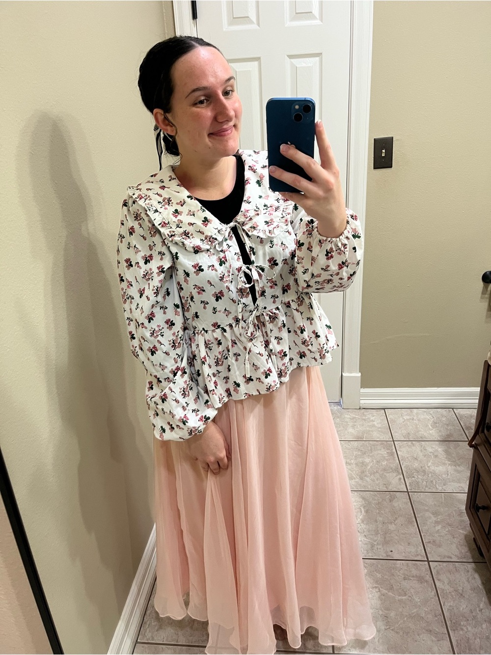 Floral bow down blouse